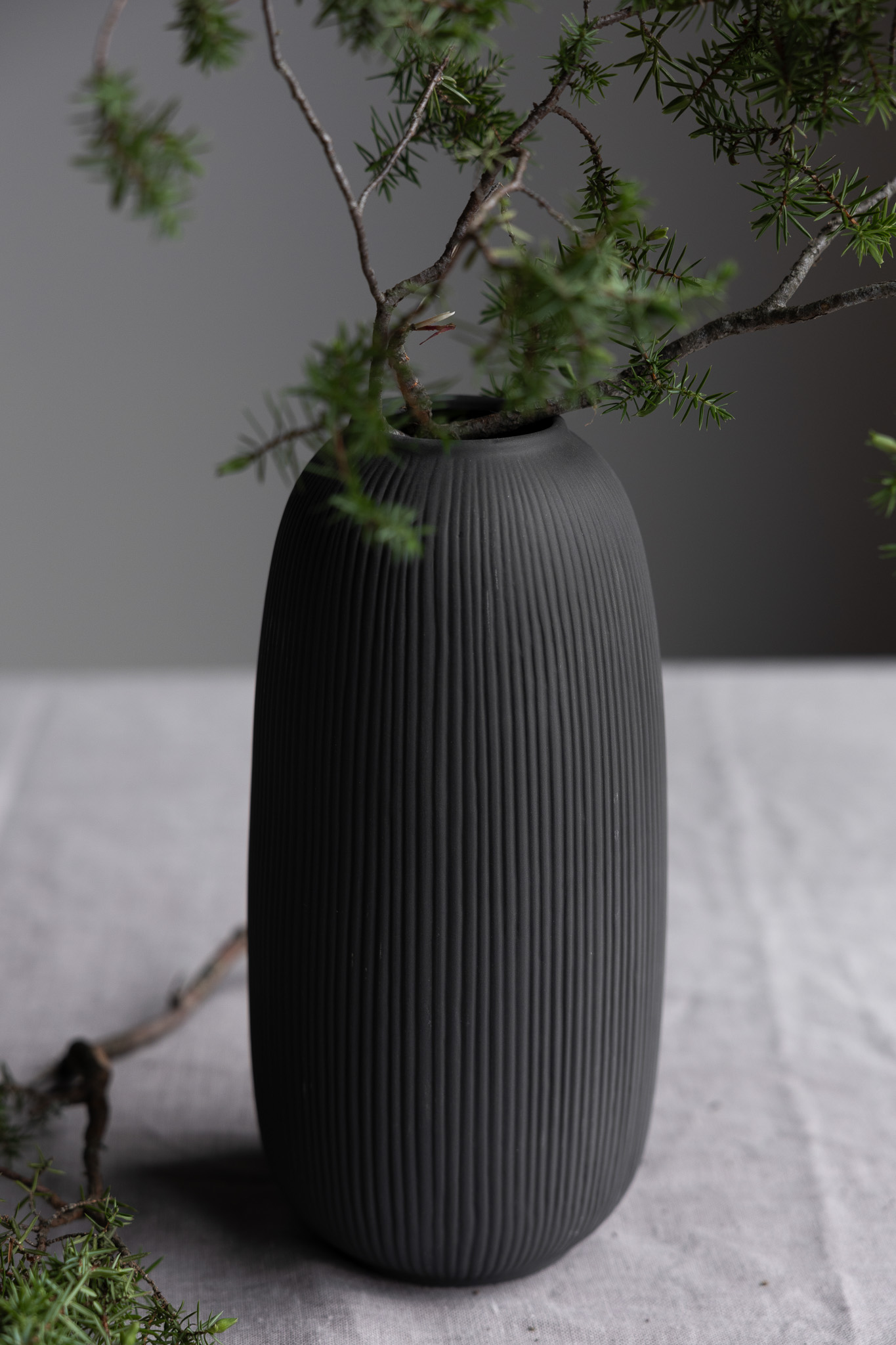 Vase Åby, dark grey