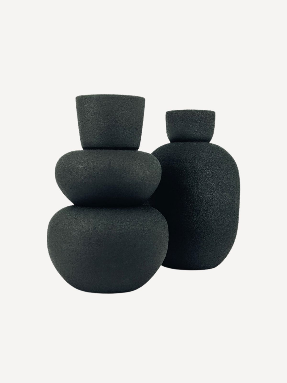 Vase Maynar (2 verschiedene Formen verfügbar) Vase Maynar (2 verschiedene Formen verfügbar)